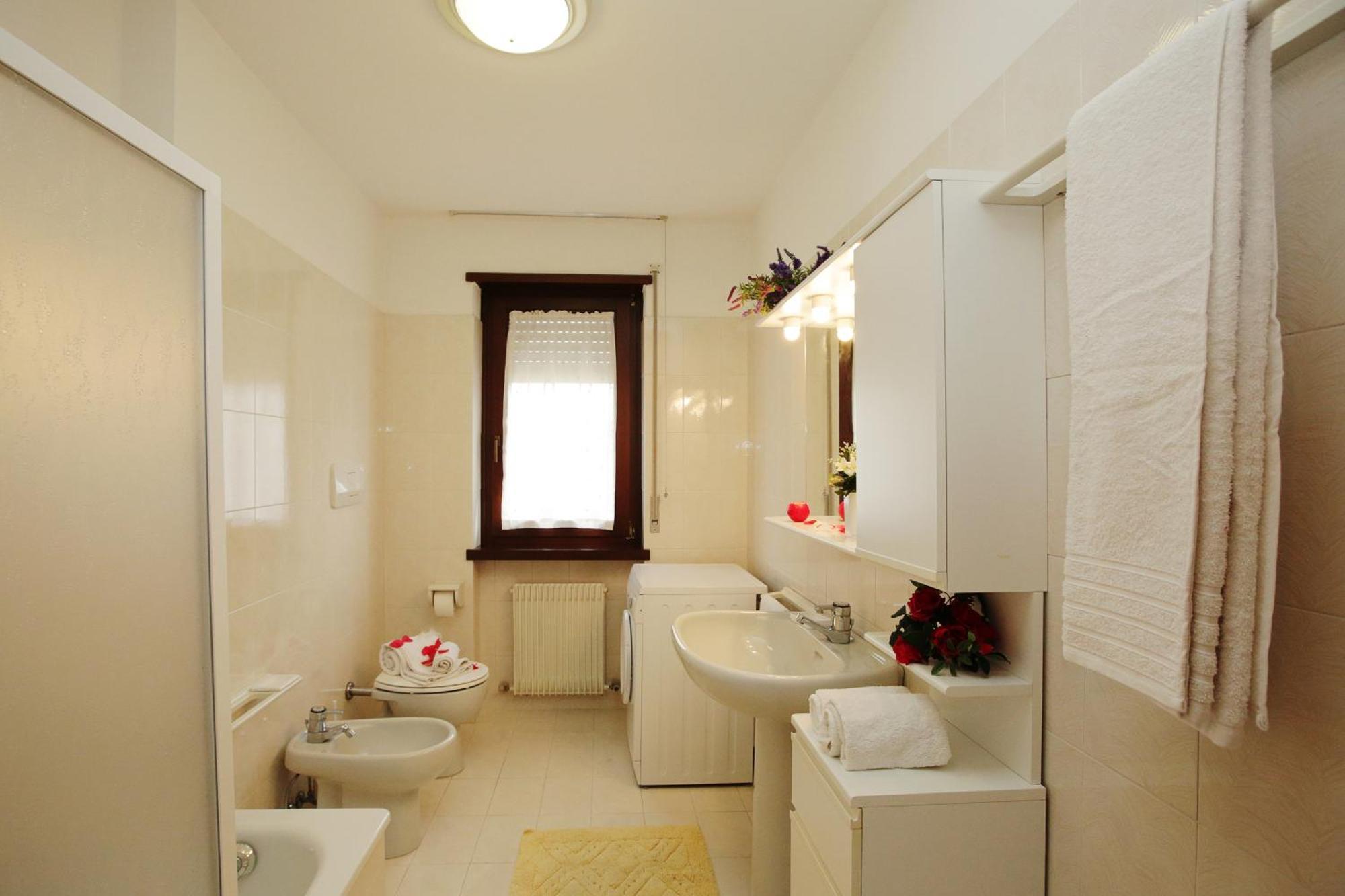Appartamento Emma - Happy Rentals Рива-дель-Гарда Экстерьер фото